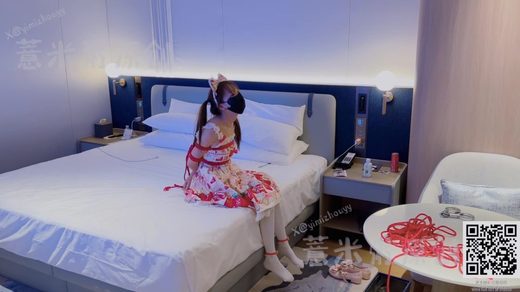 【粥粥】Lolita小萝莉驷马捆绑调教！-视频-5元站