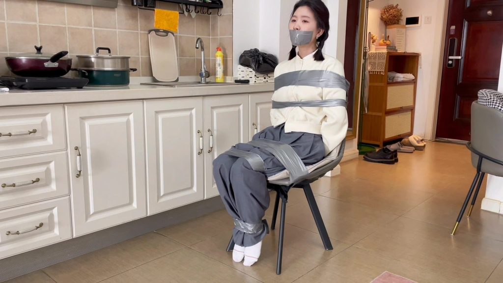 【默示录】新模小圆，很有气质的乖乖女~-视频-5元站