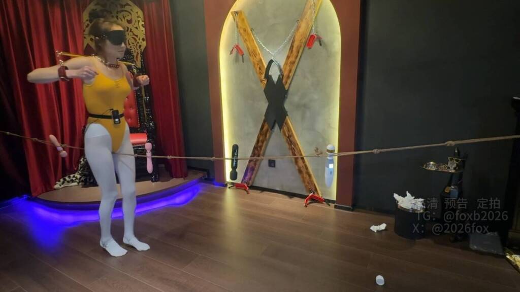 【foxbondage】《芭蕾母狗的救赎（二）电击阴塞全震动棒走绳 埋头强高失禁》6-视频-5元站