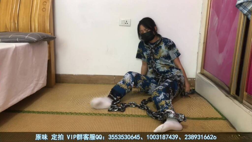 图片[2]-【新月原创】【荷露】军训服小白袜 拘束衣+粗链子 给她好好感受一下什么是惩罚-视频-5元站